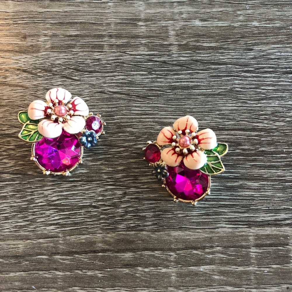 💕Anthropologie Crystal Earrings 🌸 - Picture 3 of 6